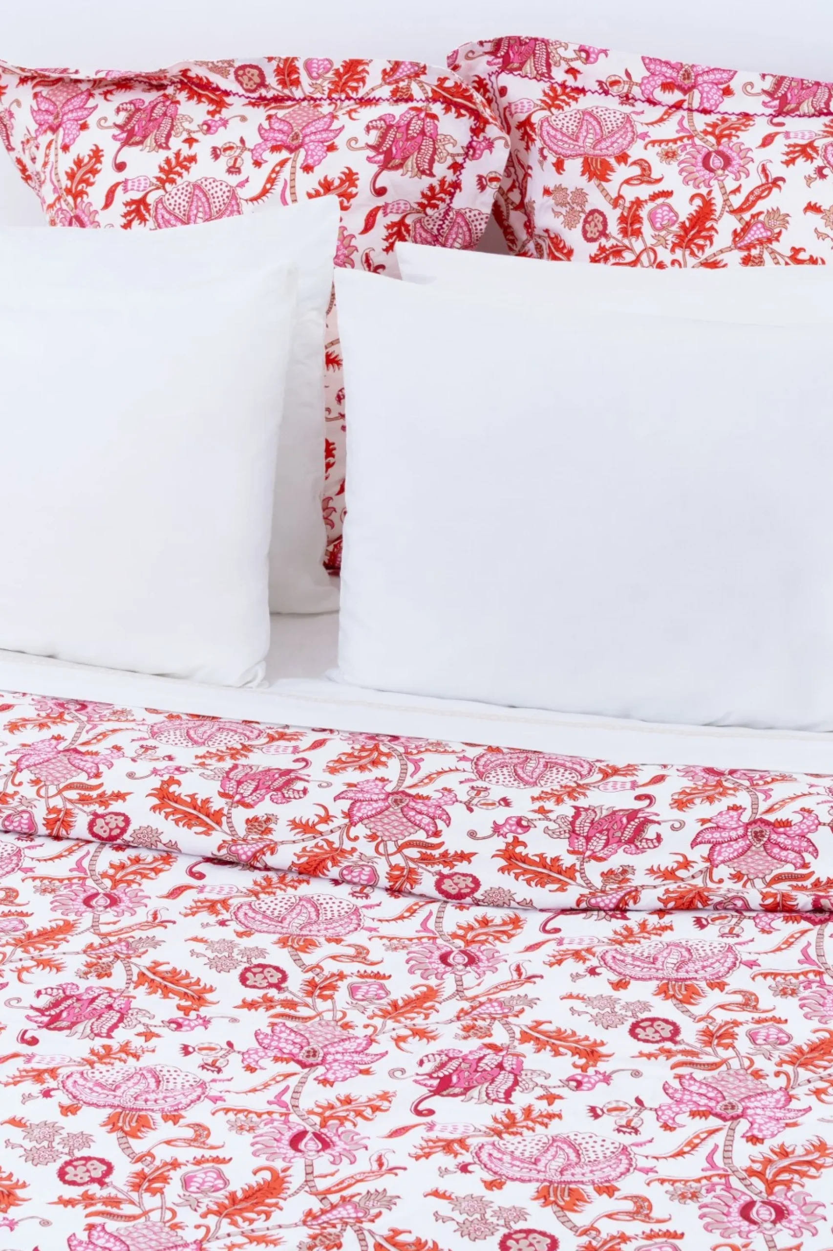 Amanda Duvet Cover