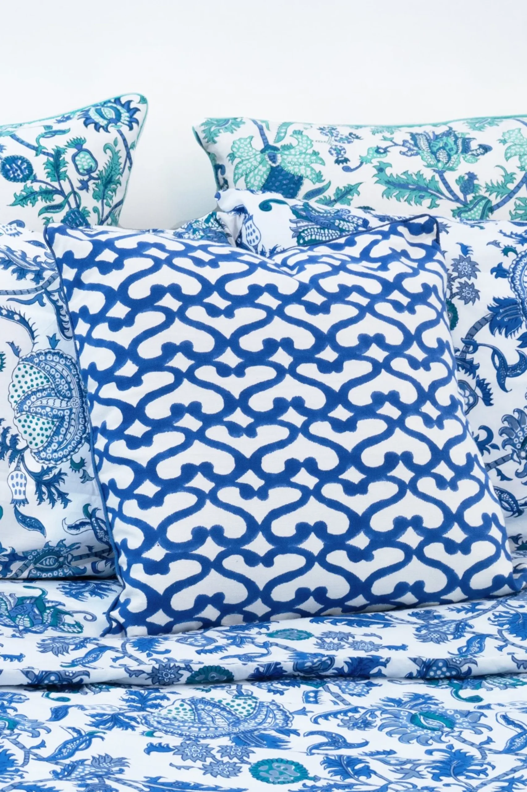 Big Cata Decorative Pillow