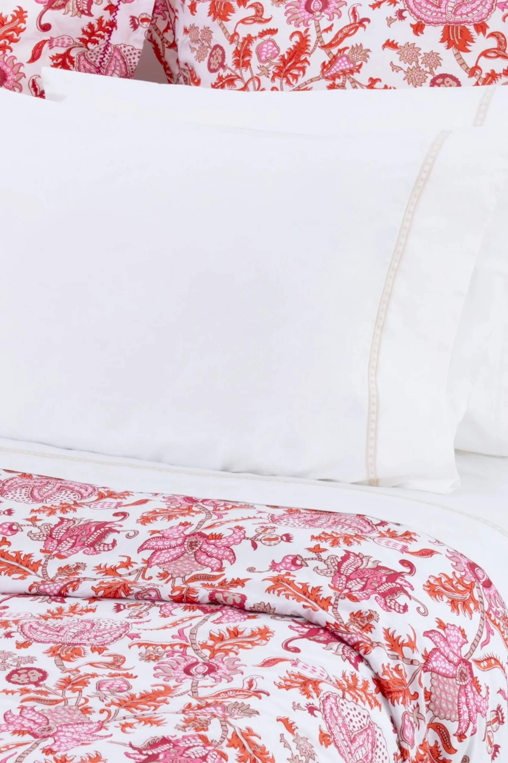 Francis Embroidered Sheet Set