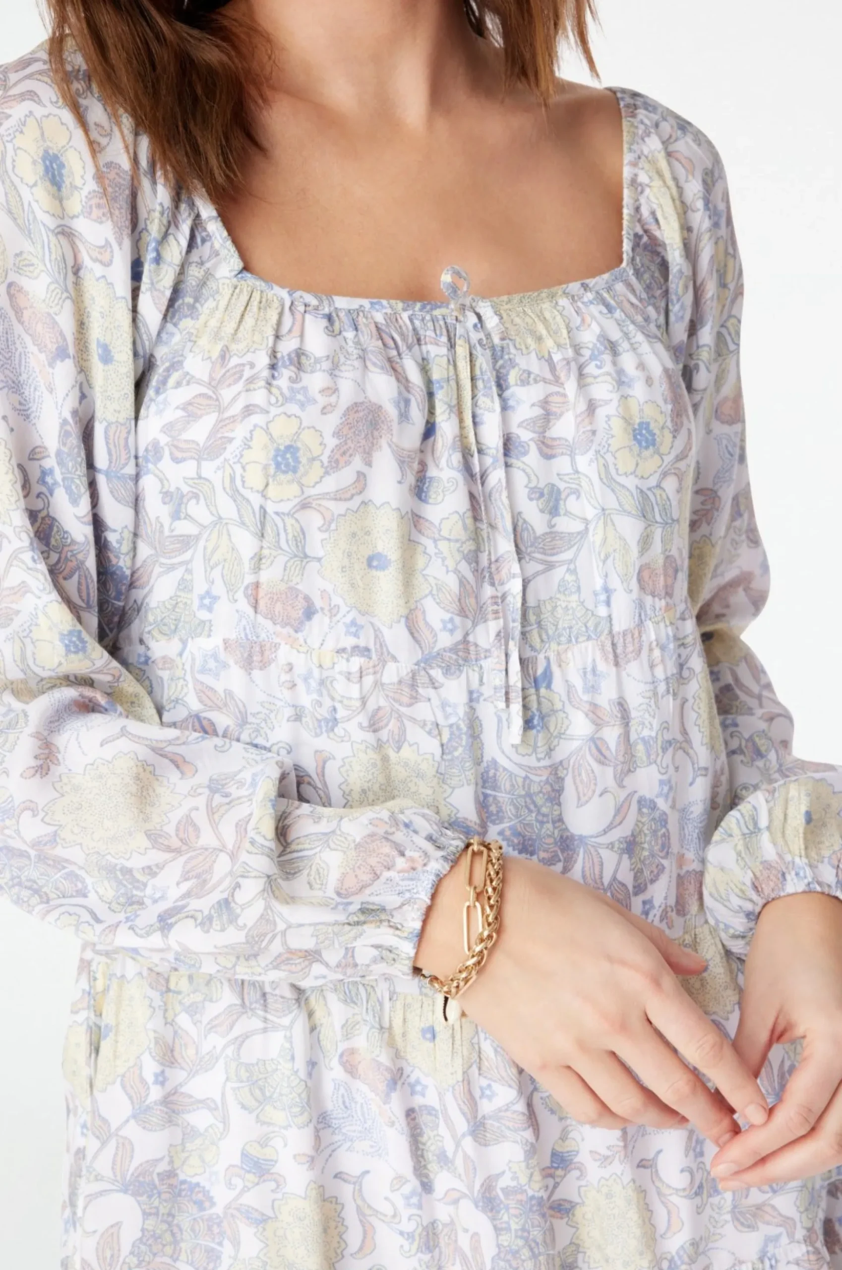 Lace Valentine Yvie Dress